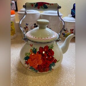 The Pioneer Woman Floral Enamelware Tea Pot 1.9 Quart Tea Kettle Cheerful Rose